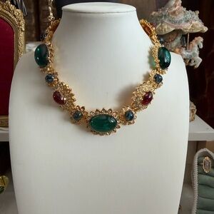 Kenneth Jay Lane KJL signed Necklace with Green and Red Cabochon Stones